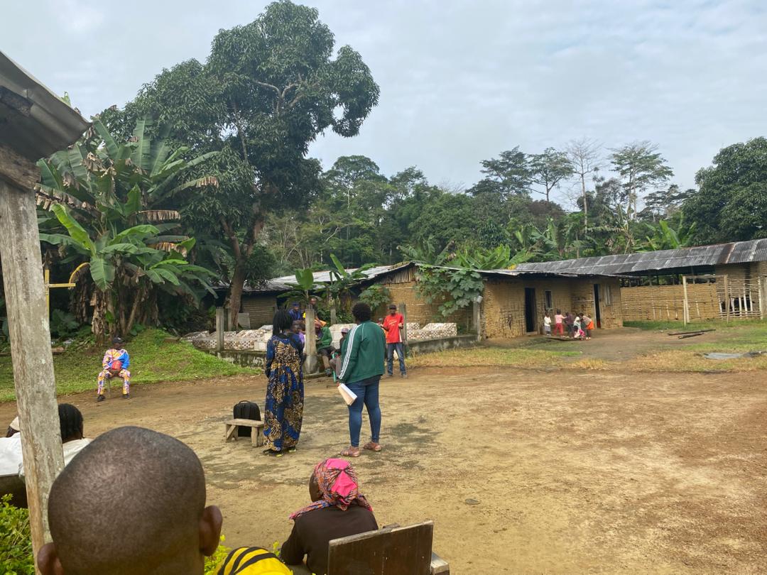 DESCENTE DE SENSIBILISATION SUR LES VIOLENCES AU VILLAGE BIKOP DECEMBRE 2023