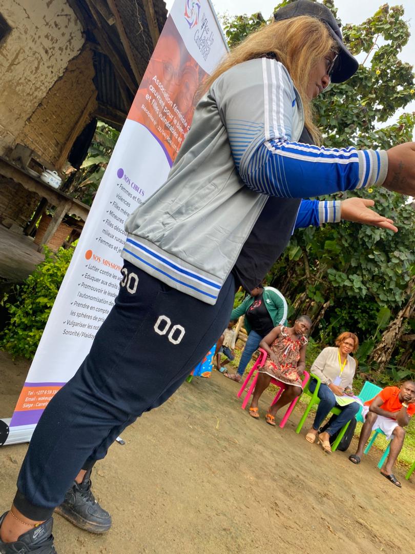DESCENTE DE SENSIBILISATION SUR LES VIOLENCES AU VILLAGE BIKOP DECEMBRE 2023