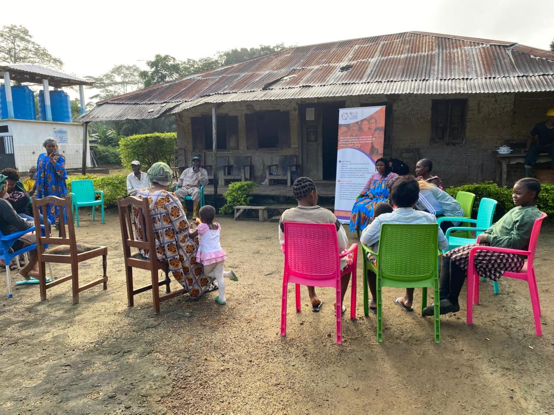 DESCENTE DE SENSIBILISATION SUR LES VIOLENCES AU VILLAGE BIKOP DECEMBRE 2023