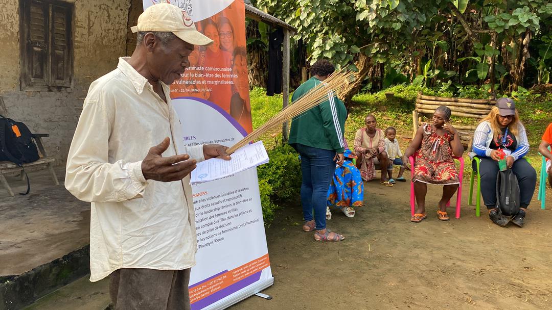 DESCENTE DE SENSIBILISATION SUR LES VIOLENCES AU VILLAGE BIKOP DECEMBRE 2023